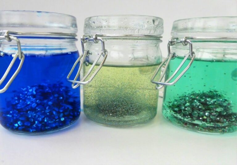 O que acontece ao glitter “biodegradável” que vai pelo ralo até ao mar?