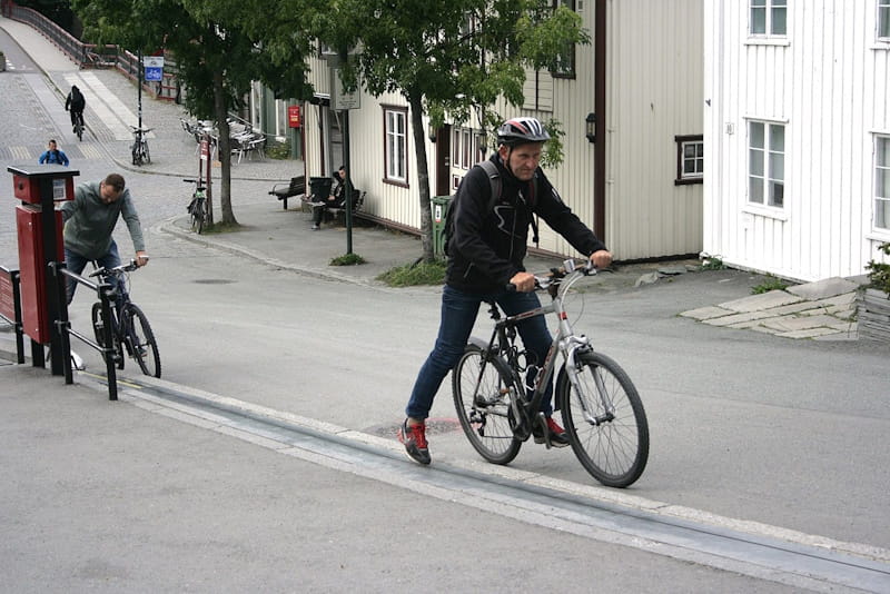 Noruega: o elevador de bicicletas inventado em 1993