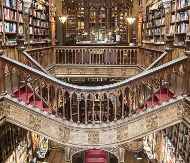 Petição: Livraria Lello quer que livros sejam prescritos por médicos