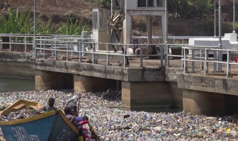 Congo: plástico entope barragem e provoca cortes de eletricidade