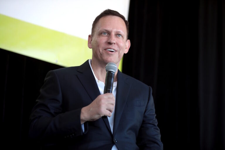 Peter Thiel: o homem por trás da Palantir, da cidade privada em Honduras e da nova experiência libertária na Argentina
